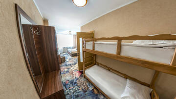 5 ти-местный 